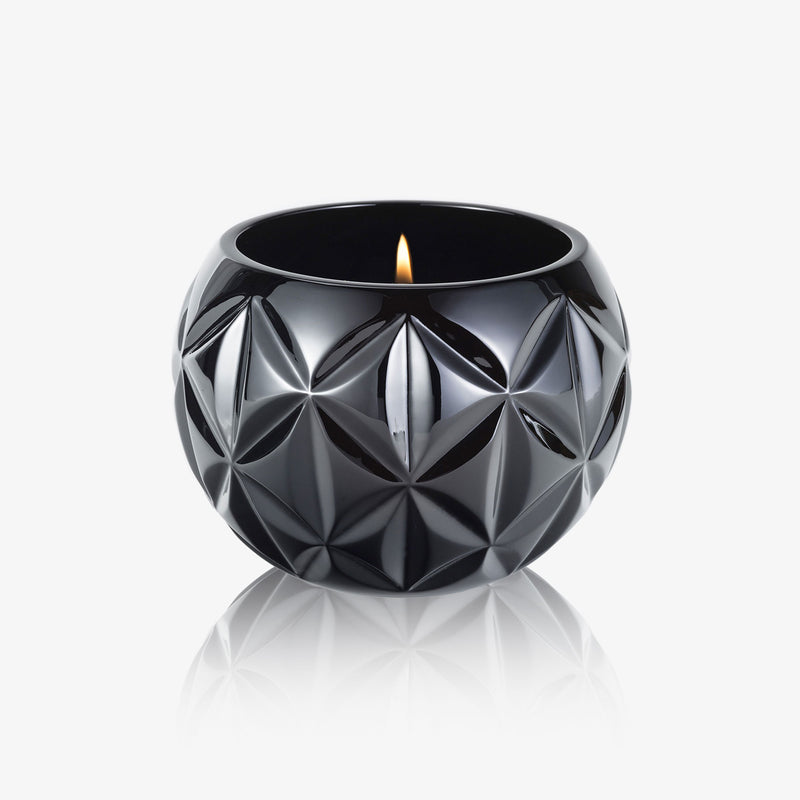Lili Candle - Black Crystal Star Pattern