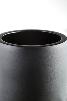 Lipe Candle - Matte Black Crystal Minimalist Design