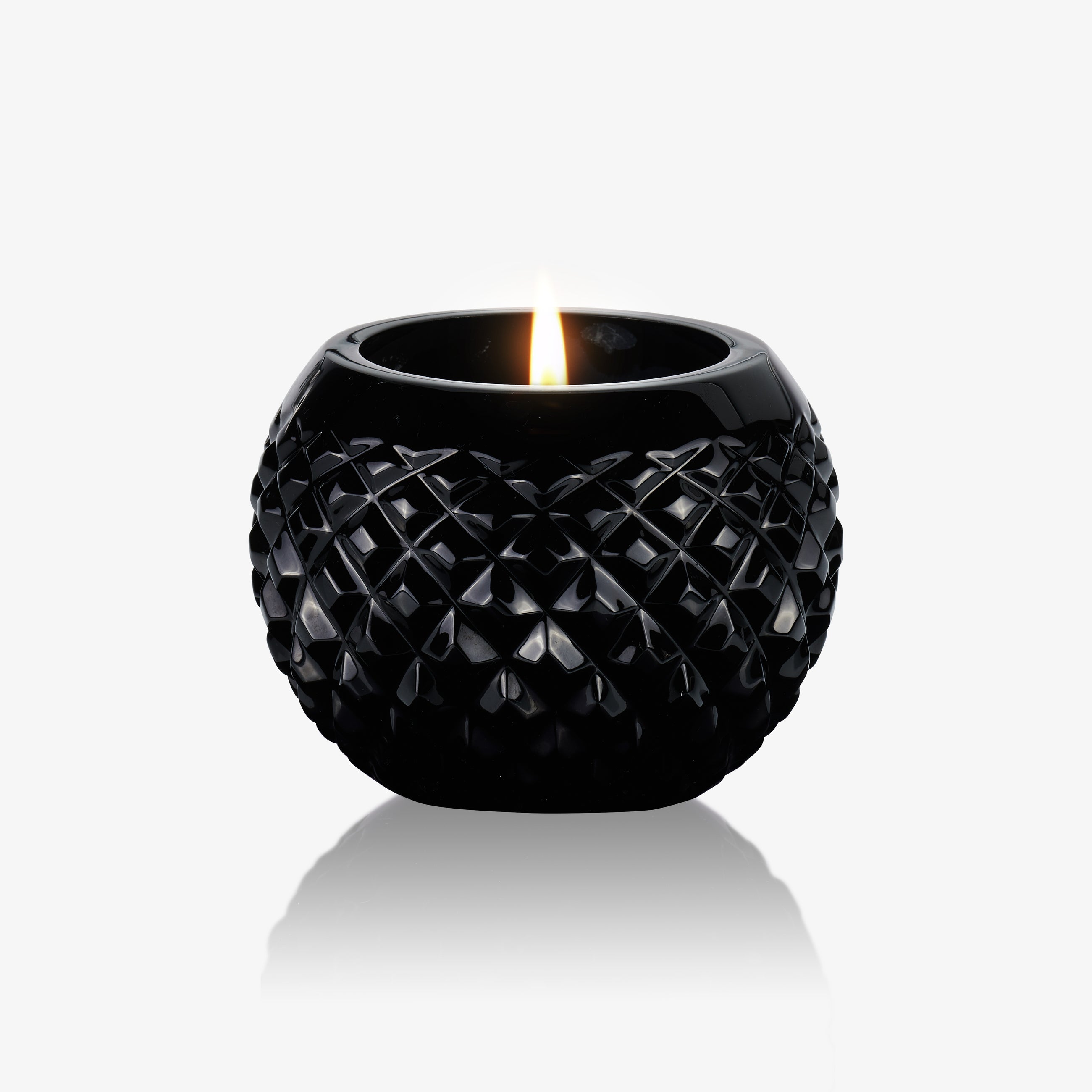 Lili Candle - Black Crystal Net Pattern
