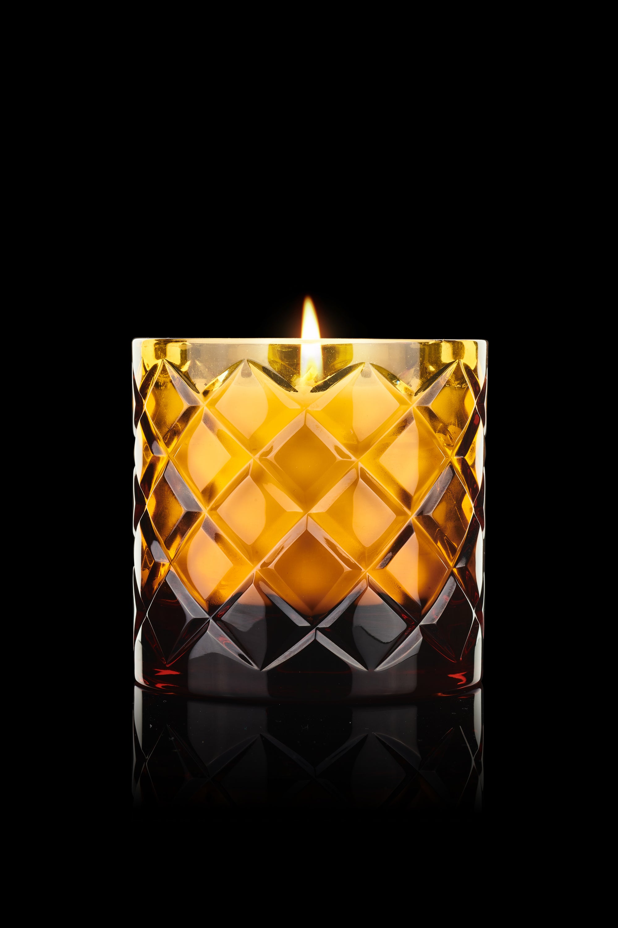 Lidia Candle - Amber Crystal Diamond Motif