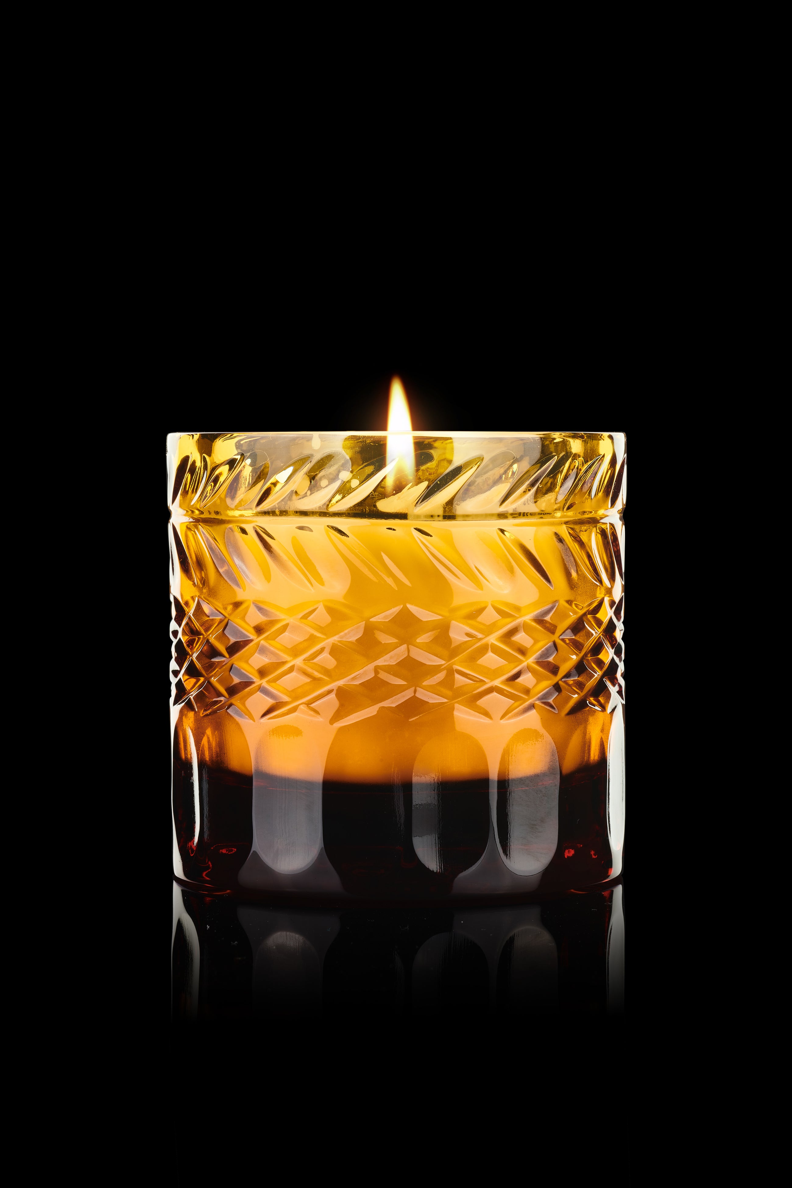 Lidia Candle - Amber Crystal Autumn Leaf Motif